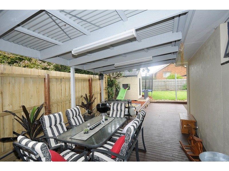 18 Bunganowee Drive, Clifton Springs VIC 3222
