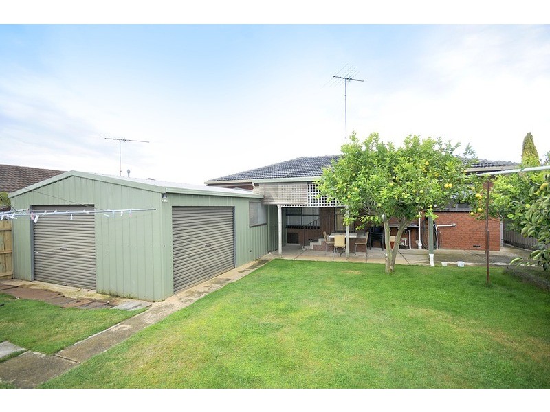 16 Yarramundi Drive, Clifton Springs VIC 3222