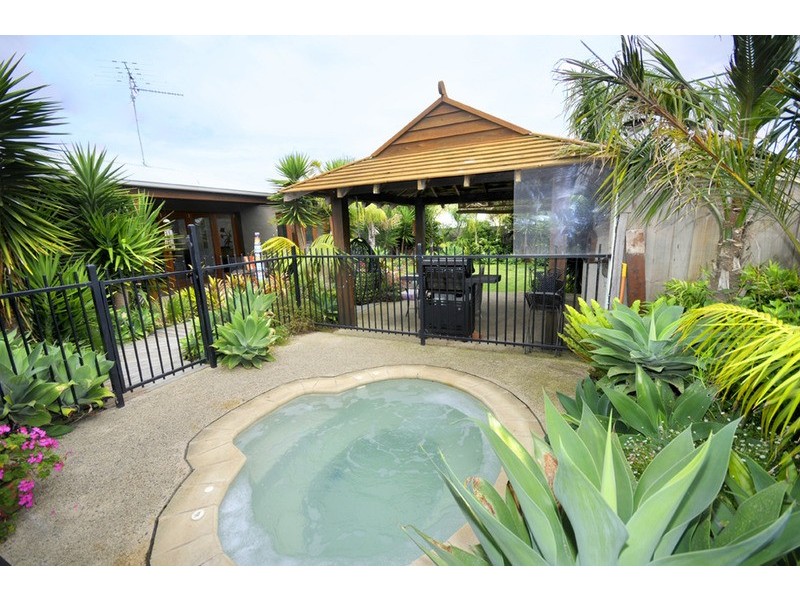 11 Moonaree Road, Leopold VIC 3224