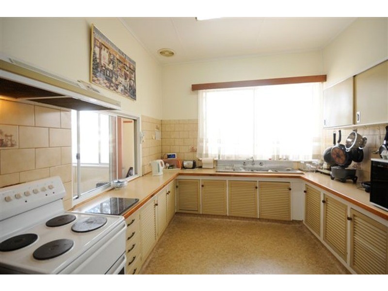 114 Bluff Road, St Leonards VIC 3223