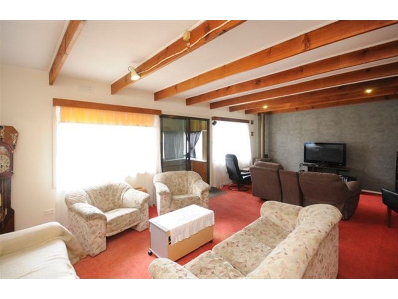 114 Bluff Road, St Leonards VIC 3223