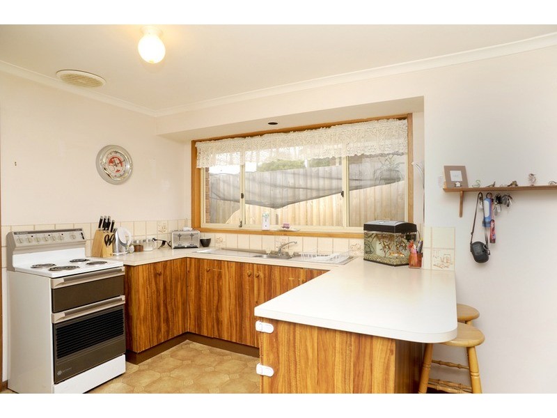 32 Gumbowie Avenue, Clifton Springs VIC 3222
