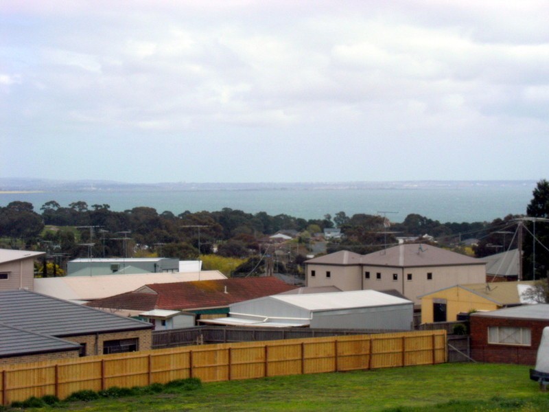 43 Narawi Avenue, Clifton Springs VIC 3222