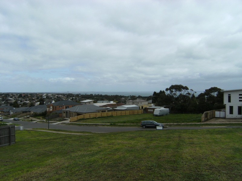 43 Narawi Avenue, Clifton Springs VIC 3222