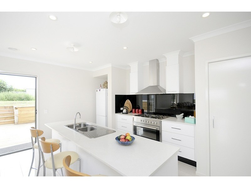 11 Gange Place, Clifton Springs VIC 3222