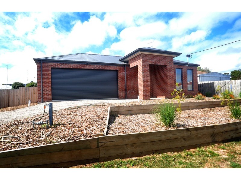 33 Mirrabooka Drive, Clifton Springs VIC 3222