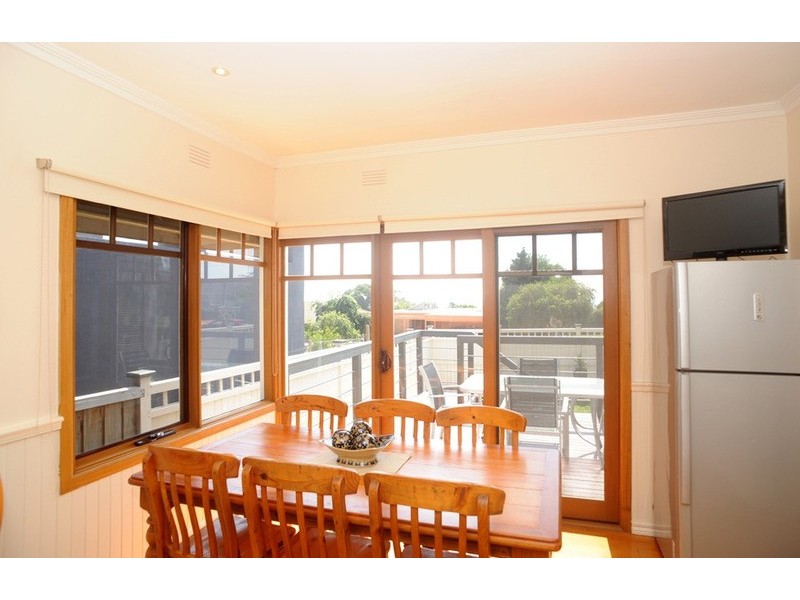 14 Viewbay Drive, Leopold VIC 3224