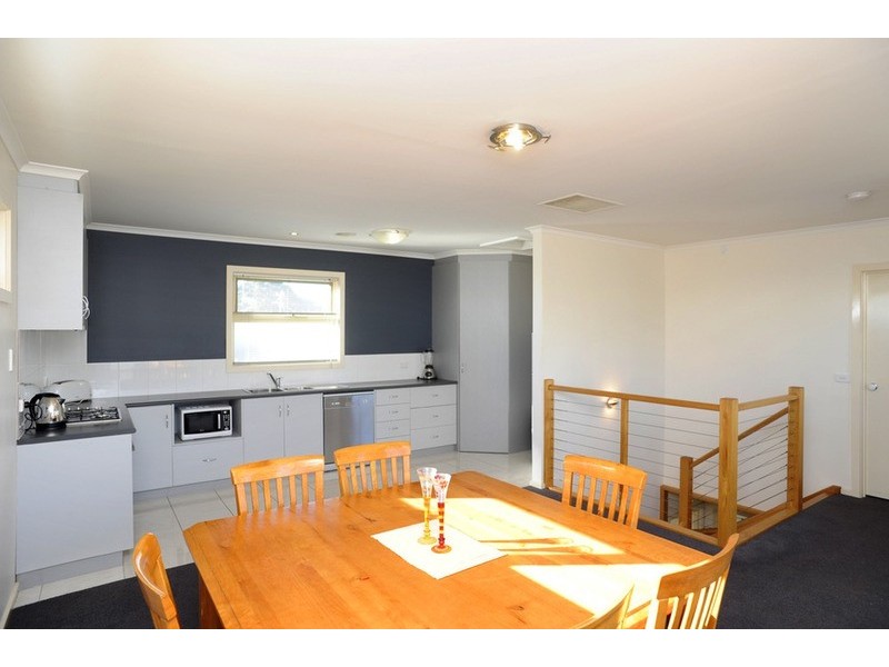 2/38 Maraboora Avenue, Clifton Springs VIC 3222
