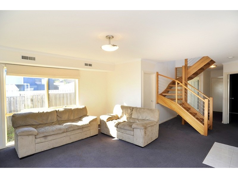2/38 Maraboora Avenue, Clifton Springs VIC 3222