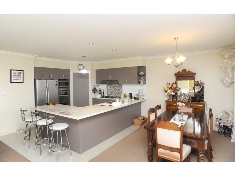 27 Gange Place, Clifton Springs VIC 3222