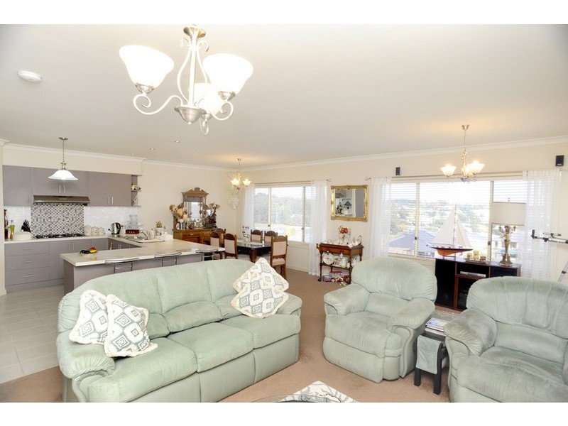 27 Gange Place, Clifton Springs VIC 3222