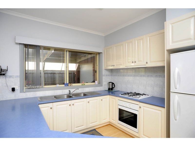 17 Eastwood Crescent, Drysdale VIC 3222