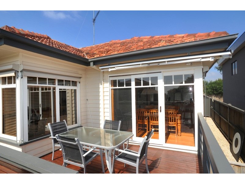 14 Viewbay Drive, Leopold VIC 3224