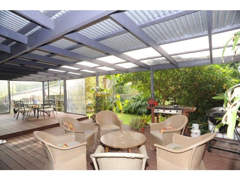 122 Bay Shore Avenue, Clifton Springs VIC 3222