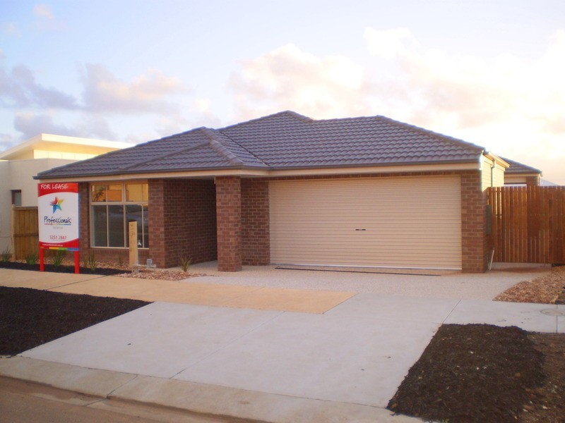 23 Sandridge Street, Leopold VIC 3224