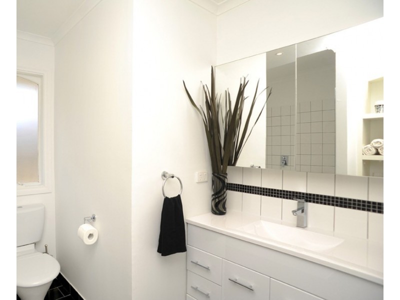 10 Goondiwindi Avenue, Clifton Springs VIC 3222