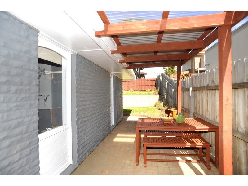 10 Goondiwindi Avenue, Clifton Springs VIC 3222