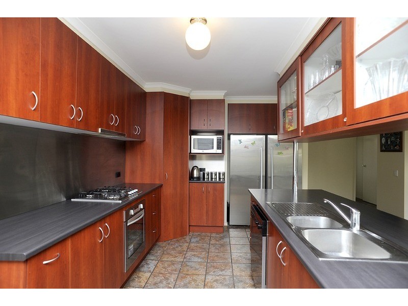 9 Alcott Road, St Albans Park VIC 3219