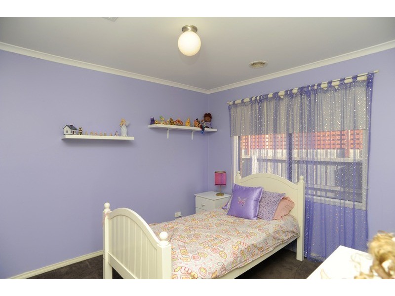 9 Alcott Road, St Albans Park VIC 3219