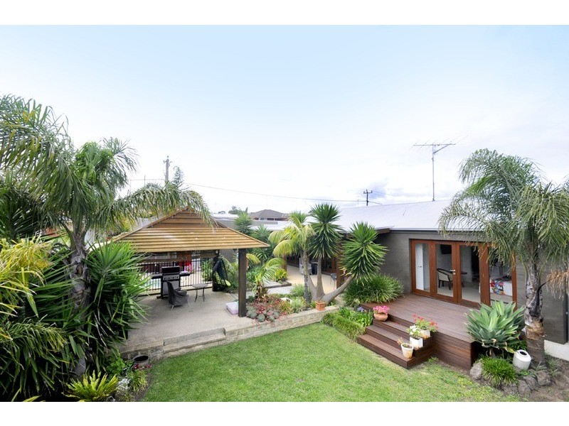 11 Moonaree Road, Leopold VIC 3224