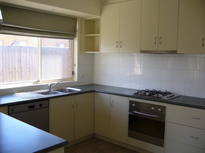 4 Marsh Court, Drysdale VIC 3222