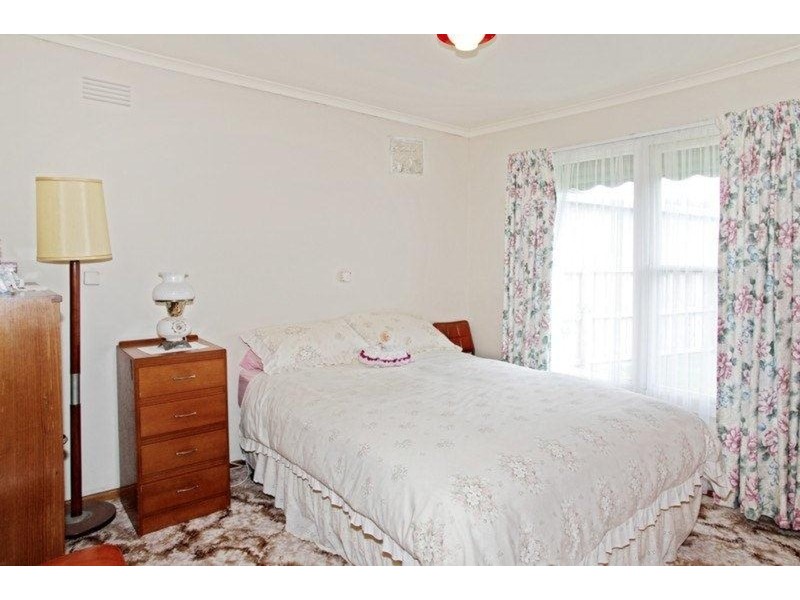 27 Longview Avenue, Leopold VIC 3224