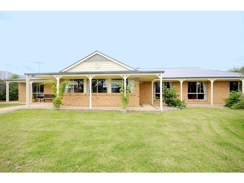 66 Woodville Street, Drysdale VIC 3222
