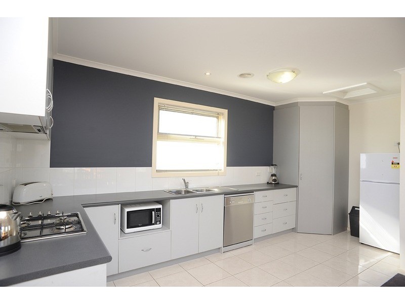 2/38 Maraboora Street, Clifton Springs VIC 3222