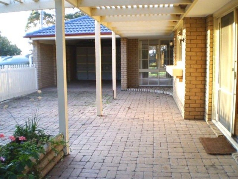 135 Bay Shore Avenue, Clifton Springs VIC 3222
