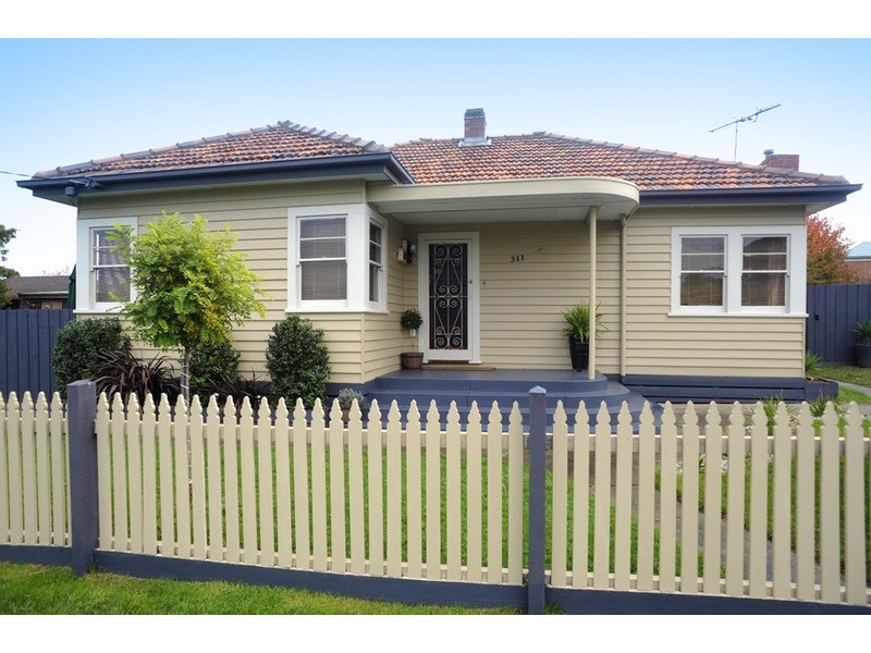 311 Torquay Road, Grovedale VIC 3216
