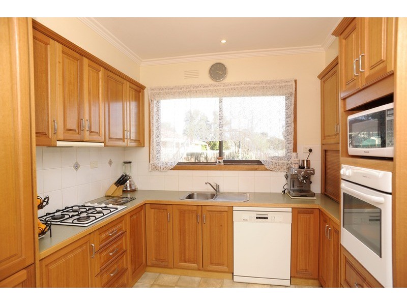 61 Helms Street, Newcomb VIC 3219