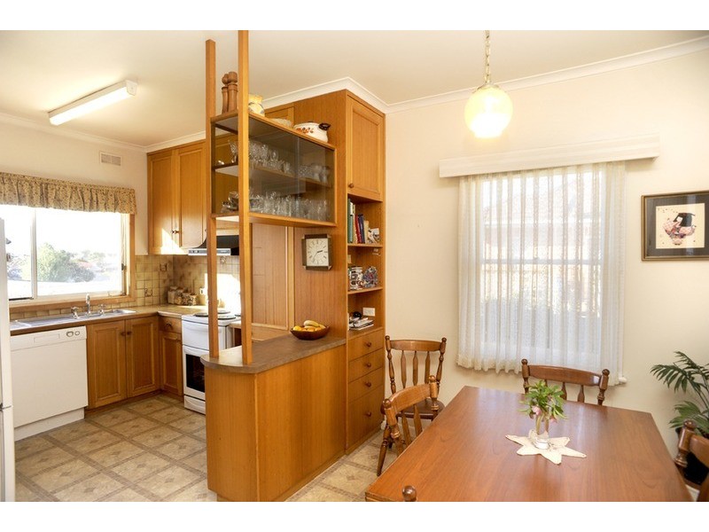 76 Shackleton Street, Belmont VIC 3216