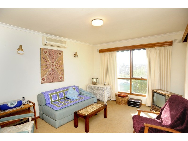 76 Shackleton Street, Belmont VIC 3216