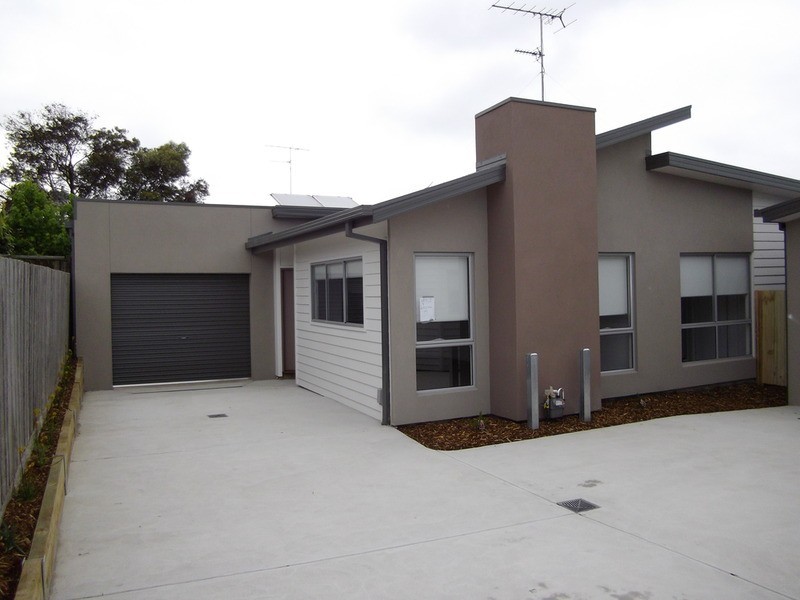 2/9 Gaddang Court, Clifton Springs VIC 3222