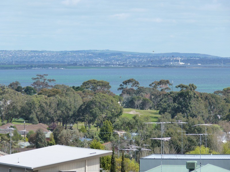 43 Narawi Avenue, Clifton Springs VIC 3222