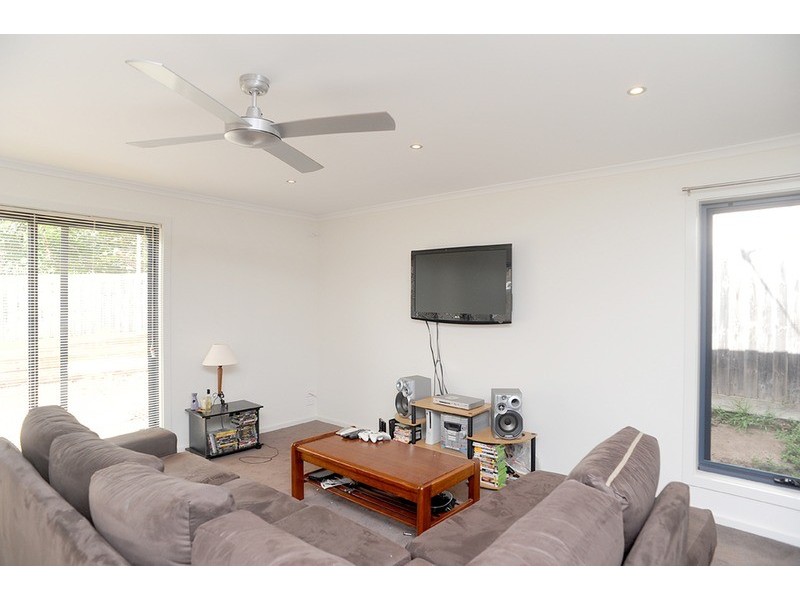 33 Mirrabooka Drive, Clifton Springs VIC 3222