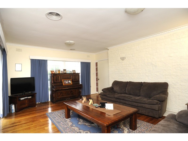 9 Carnival Court, Clifton Springs VIC 3222