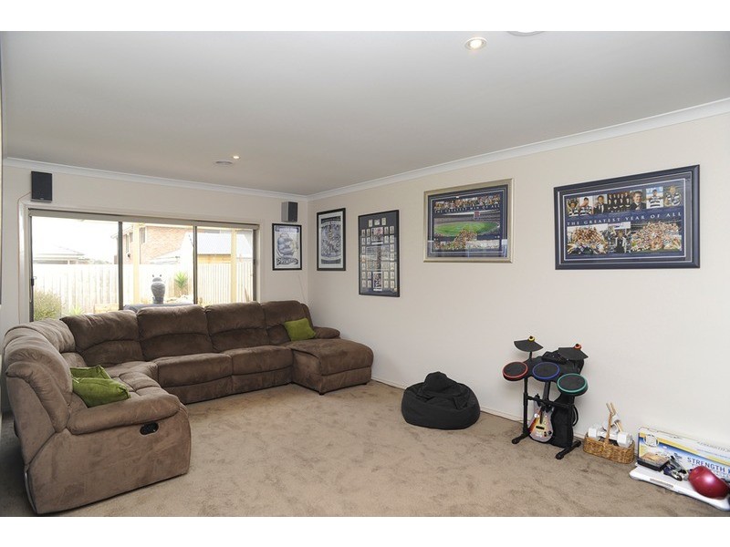 30 Pollard Drive, Leopold VIC 3224