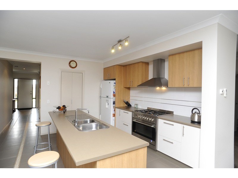 30 Pollard Drive, Leopold VIC 3224