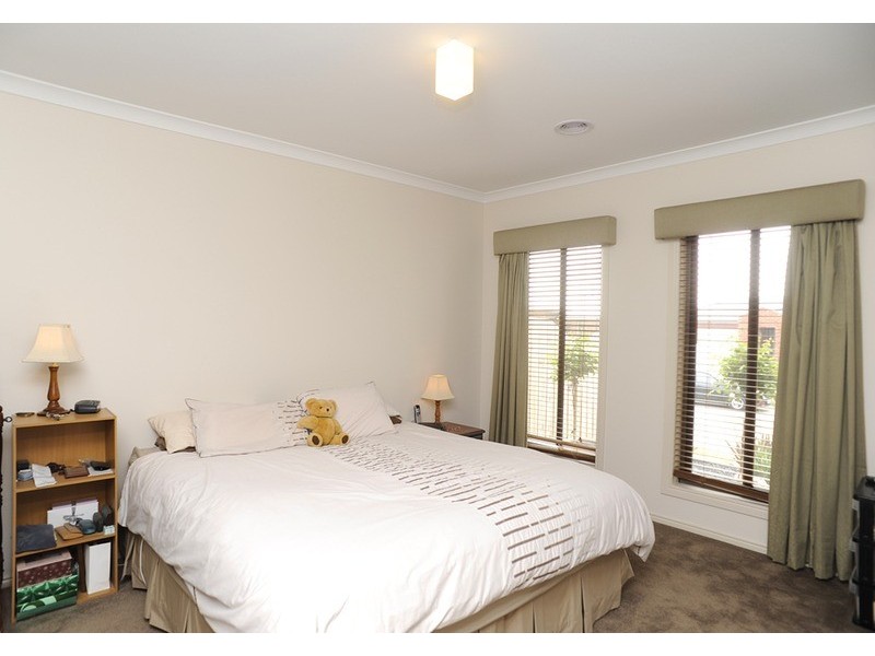 30 Pollard Drive, Leopold VIC 3224