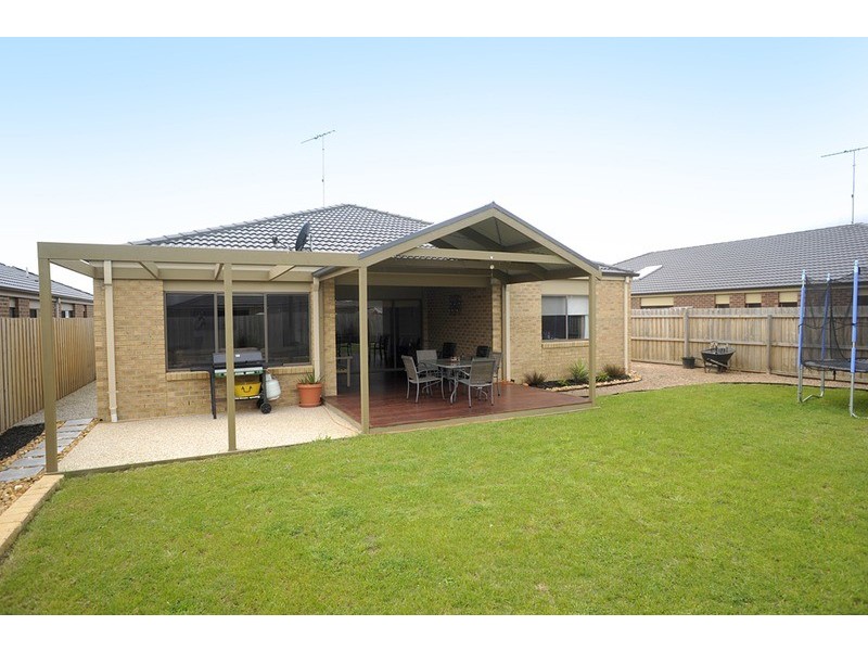 30 Pollard Drive, Leopold VIC 3224