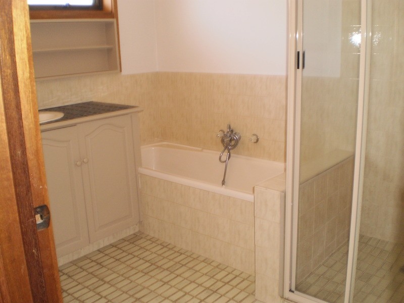 145 Bay Shore Avenue, Clifton Springs VIC 3222