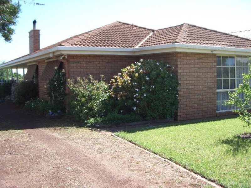 9 Carapooka Avenue, Clifton Springs VIC 3222