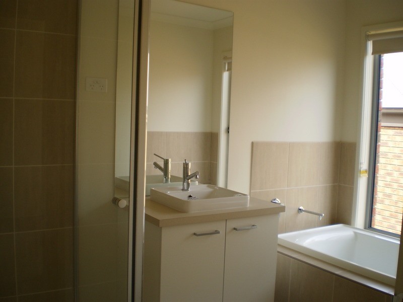 39 Hill Climb  Drive, Leopold VIC 3224