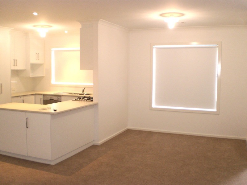 1/31 Boonderabbi Drive, Clifton Springs VIC 3222