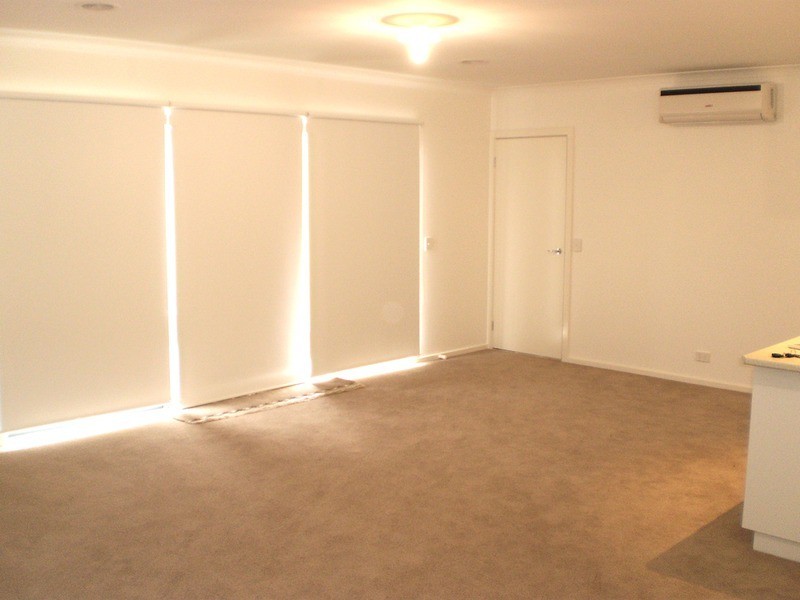 1/31 Boonderabbi Drive, Clifton Springs VIC 3222