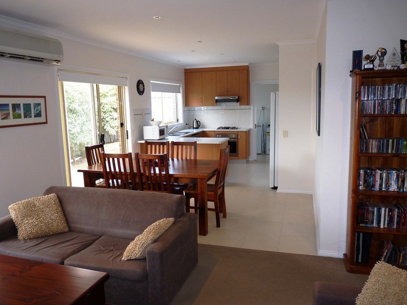 3/28 Townview  Court, Leopold VIC 3224