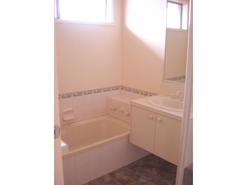 106 Beacon Point Road, Clifton Springs VIC 3222