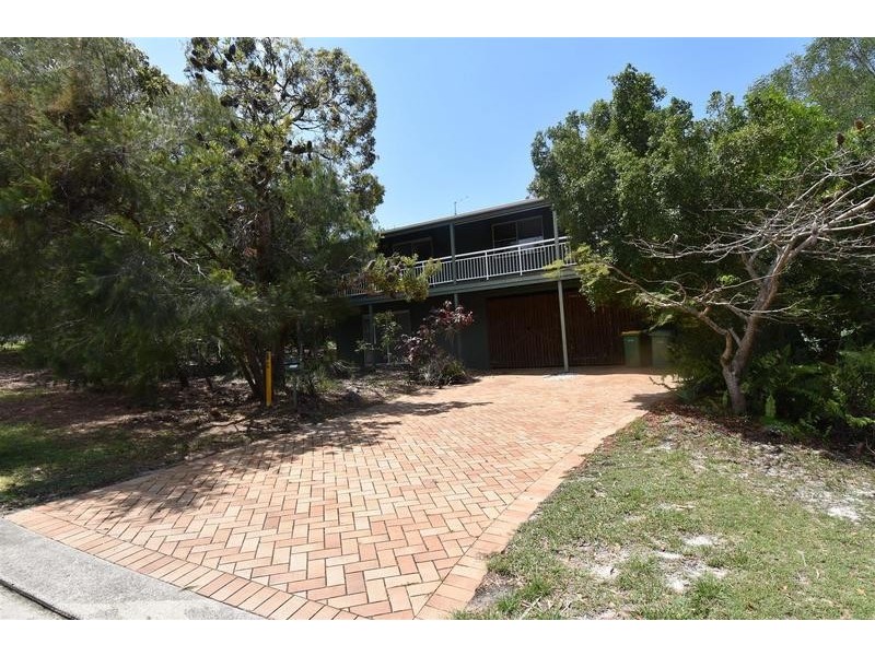 4 Naturi Street, Noosa Heads QLD 4567