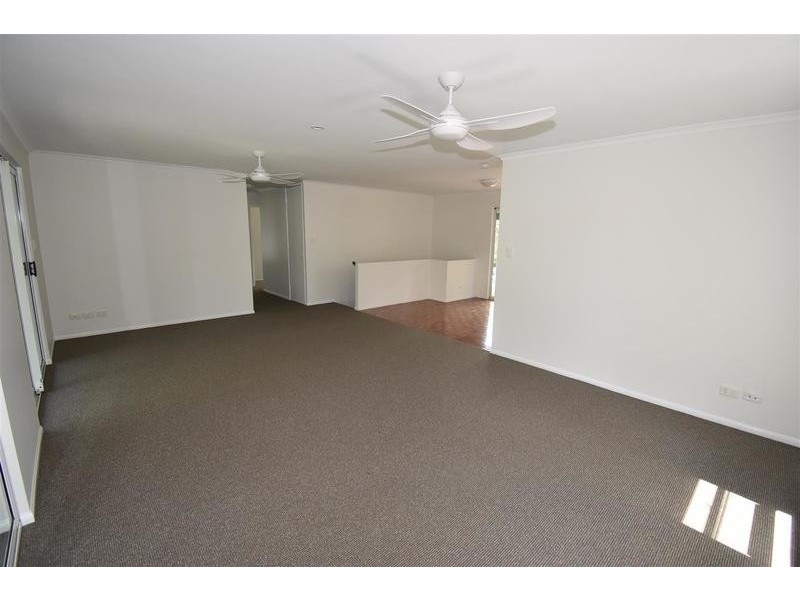 4 Naturi Street, Noosa Heads QLD 4567